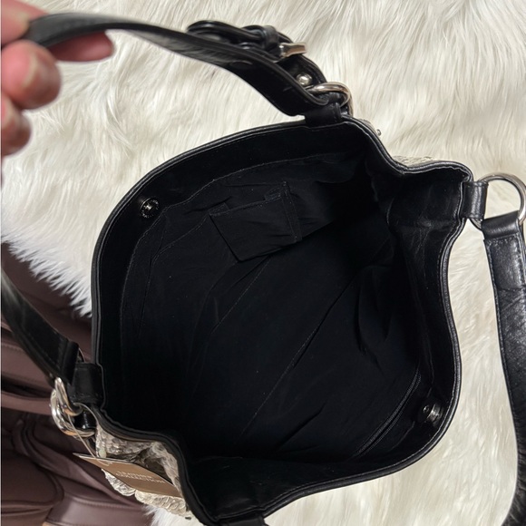 🔥SALE 🔥 Authentic Python Leather 2 Way Bag Brand New - Picture 13 of 13